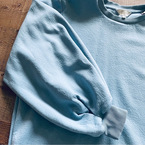 Ted Baker Puff Sleeve Pleat Sweatshirt Ice Blue Size US 6 - Picture 4 of 12